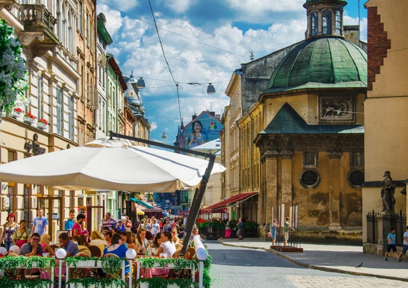Люкс Апартаменти На Площі Ринок Lemberg Exterior foto